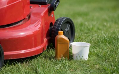 How Much Oil Does a Toro Lawn Mower Take? Capacity by Model & Engine